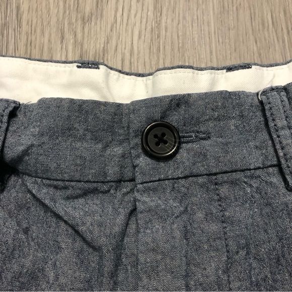 Old Navy Ultimate Slim Blue Shorts 32 - Picture 2 of 5